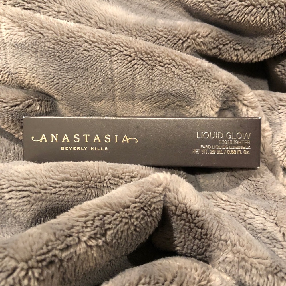 Anastasia Liquid Glow Highlighter NEW